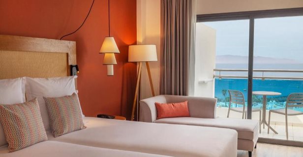 Hotel Aluasoul Costa Adeje