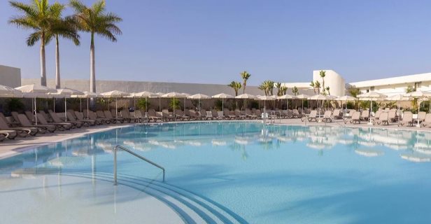 Hotel Aluasoul Costa Adeje