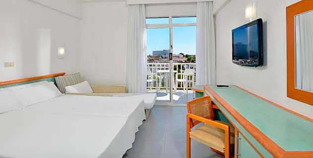 Hotel Aluasun Cala Antena