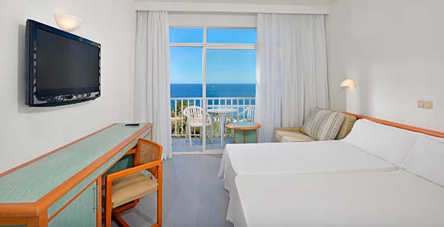 Hotel Aluasun Cala Antena
