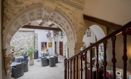 Hotel Alvaro De Torres