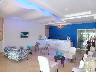 Hotel Amador Ocean View & Suites