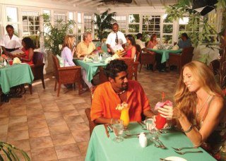 Hotel Amaryllis Beach Resort