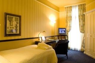 Hotel Ambassador A L'opera