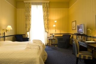 Hotel Ambassador A L'opera