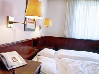 Hotel Ambassador City