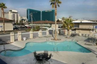 Hotel Americas Best Value Inn And Suites  Las Vegas Air