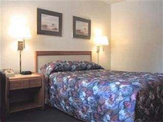 Hotel Americas Best Vaue Inn Palm Springs