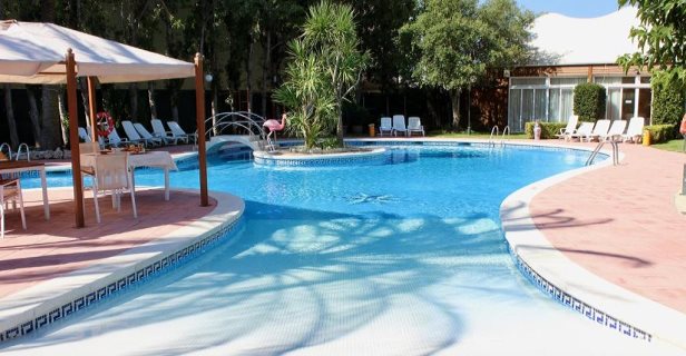 Hotel Ampuria Inn