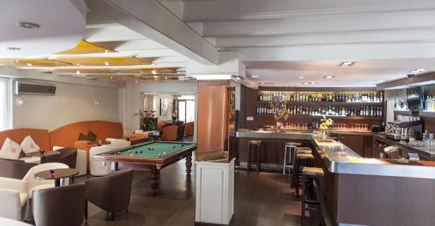 Hotel Ampuria Inn