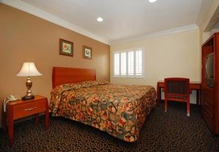 Hotel Anaheim Roadway Inn & Suites