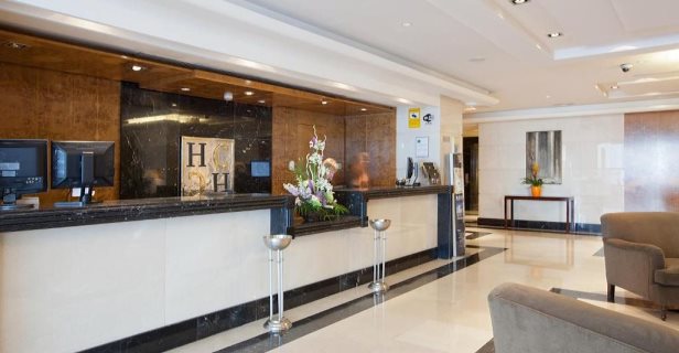 Hotel Andalucia Center