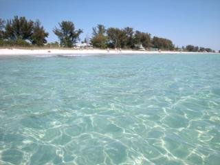 Hotel Anna Marie Island Apartments