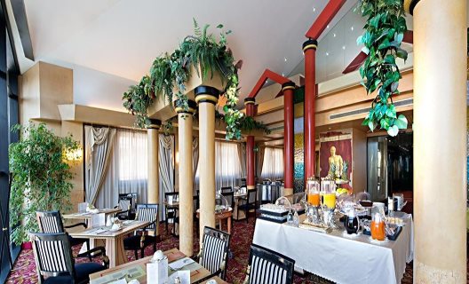 Hotel Antares Rubens