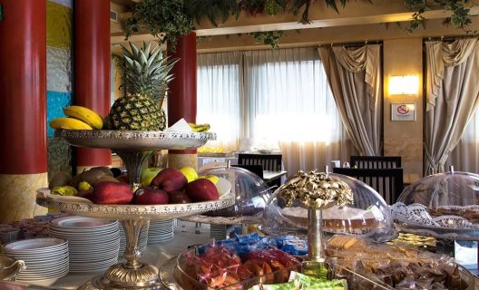 Hotel Antares Rubens