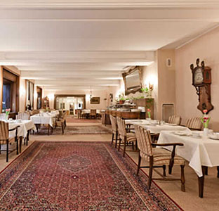 Hotel Antik Bristol