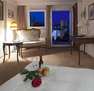 Hotel Antik Bristol