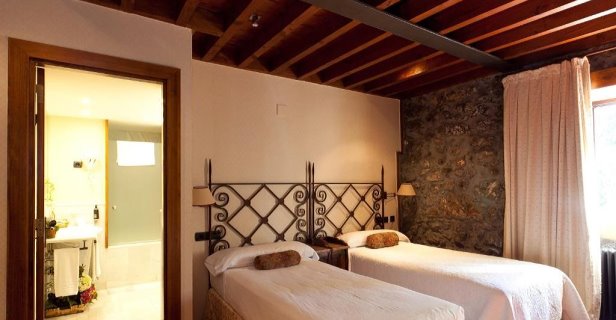 Hotel Antsotegi