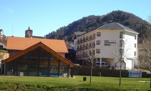 Hotel Apartamentos Isaba