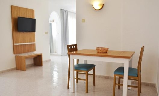 Hotel Apartamentos San Marino