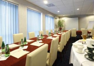 Hotel Apis