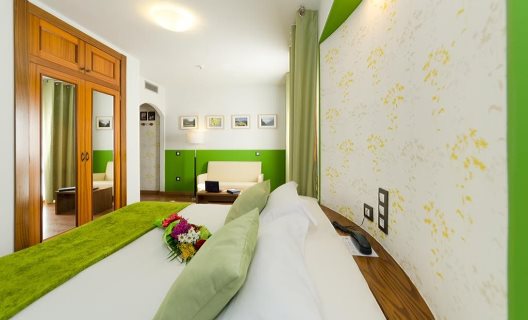 Hotel Apolo