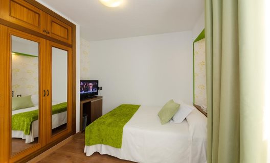 Hotel Apolo