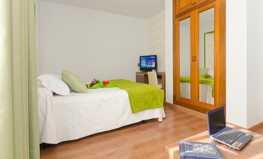 Hotel Apolo