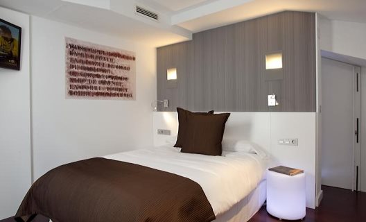 Hotel Apolonia