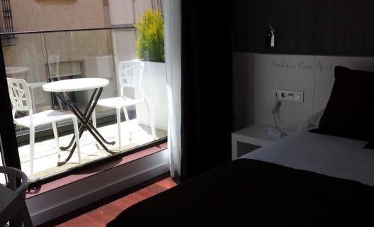 Hotel Apolonia