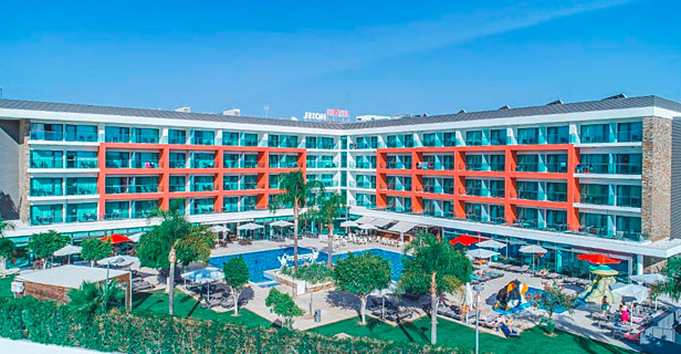 Hotel Aquashow Park