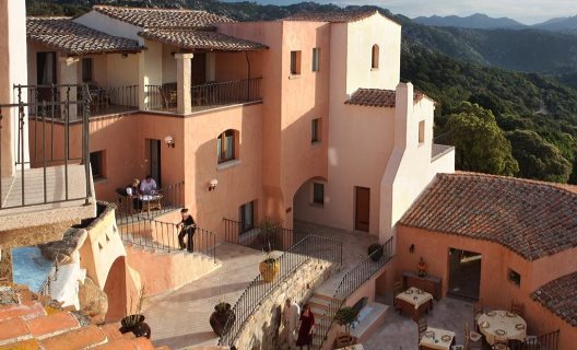 Hotel Arathena