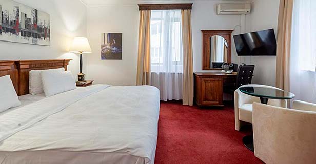 Hotel Arc De Triomphe By Citybookings