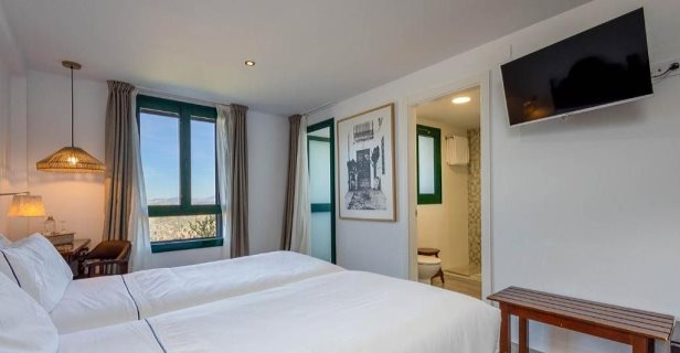 Hotel Arco De La Villa