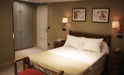Hotel Arco Navia