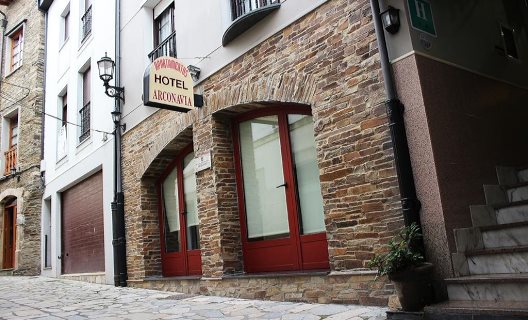 Hotel Arco Navia