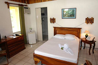 Hotel Arenal Jireh