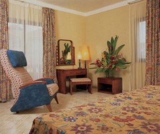 Hotel Arenas Doradas All Inclusive