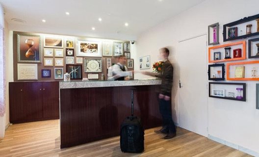 Hotel Ariane Montparnasse By Patrick Hayat