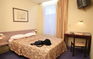 Hotel Armstrong