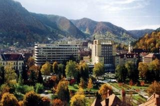 Hotel Aro Palace
