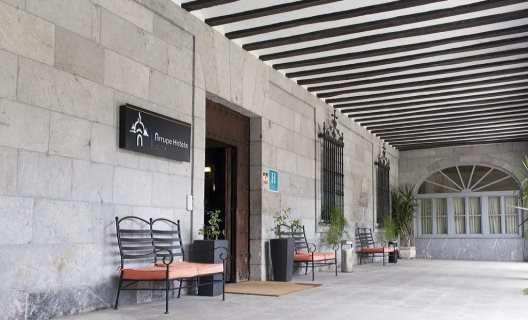 Hotel Arrupe