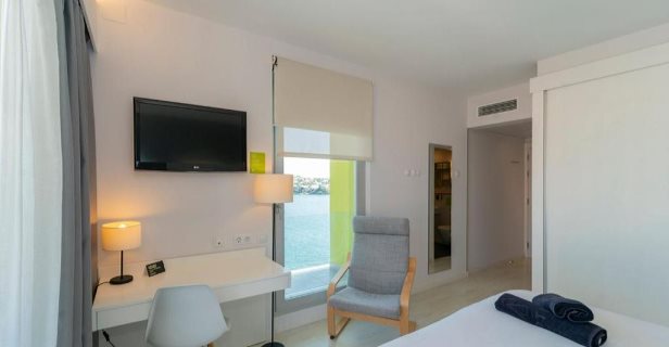 Hotel Artiem Carlos III