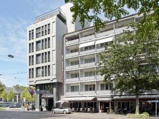 Hotel Ascot