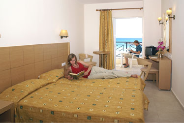 Hotel Astir Beach
