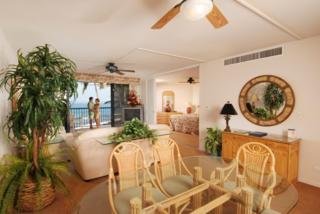 Hotel Aston Kona By The Sea