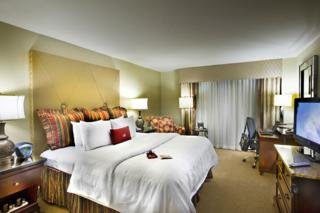 Hotel Astor Crowne Plaza