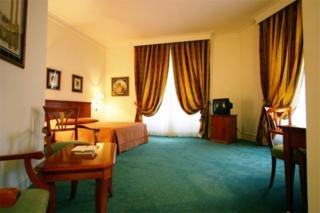 Hotel Ateneo Garden Palace