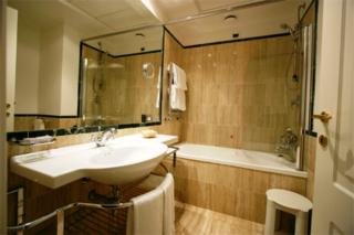 Hotel Ateneo Garden Palace
