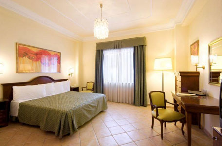 Hotel Athena